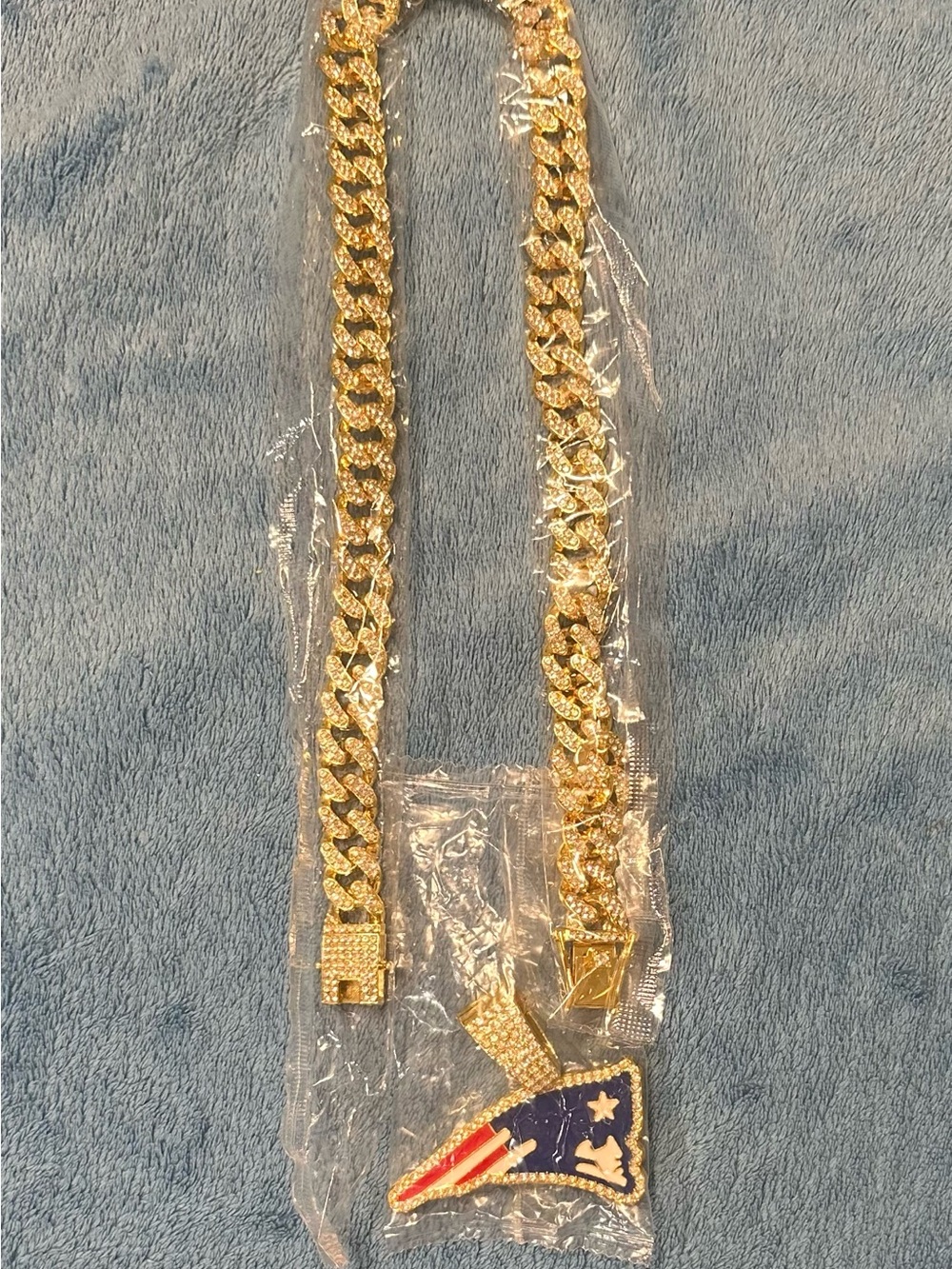 New England Patriots Gold Plated Cuban Chain Necklace with Pendant